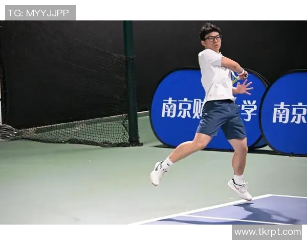南京网球队的转型之路:从传统强队到现代化竞技新标杆的蜕变之旅 南京网球队的转型之路:从传统强队到现代化竞技新标杆的蜕变之旅
