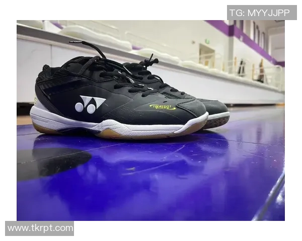 羽毛球装备选购指南：如何选择适合你的高品质球袜