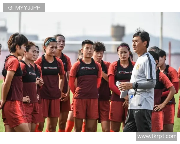 深圳足球队在亚运会中的团队协作表现分析与点评