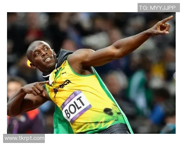 超级犯规足球明星的传奇人生与赛场风云揭秘